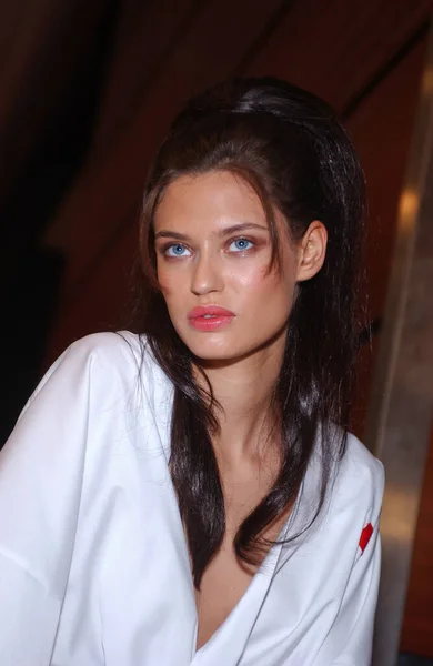 Aris France October 2004 Model Bianca Balti Getting Ready Backstage — Stock Photo, Image