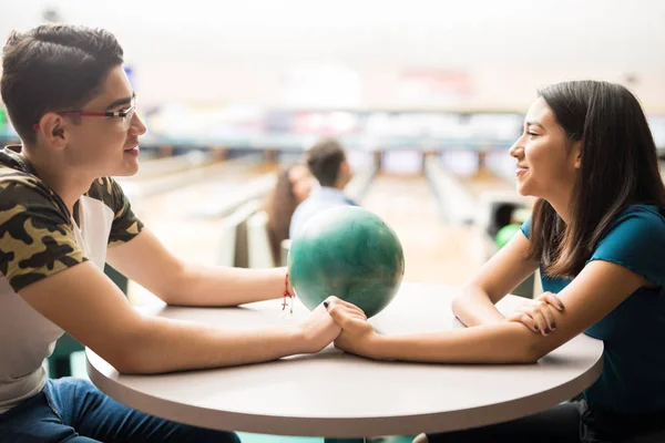 Couple Love Having Date Bowling Alley Club — Stock Photo, Image