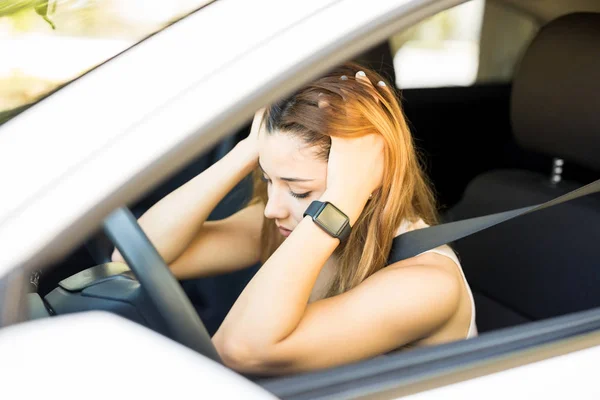 Young Man Sitting Her Car Hands Head Traffic Jam — Stock Photo, Image