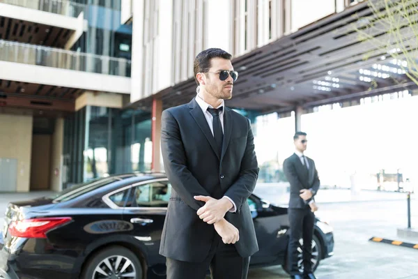 Alert Bodyguard Keeping Eye Surroundings Car Parked City Street — Stock Photo, Image