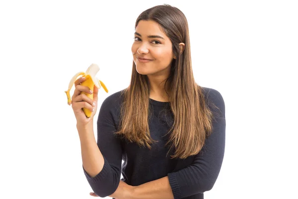 Retrato Mujer Joven Atractiva Casuales Que Tienen Fruta Rica Fibra —  Fotos de Stock