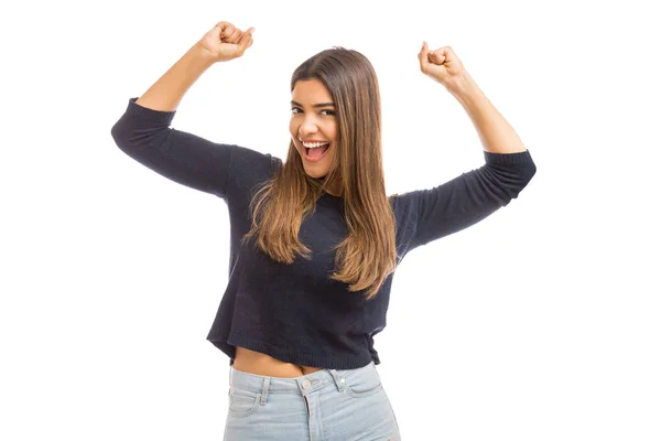 Retrato Jovem Orgulhosa Sentindo Alegria Ganhar Prêmio Fundo Branco — Fotografia de Stock