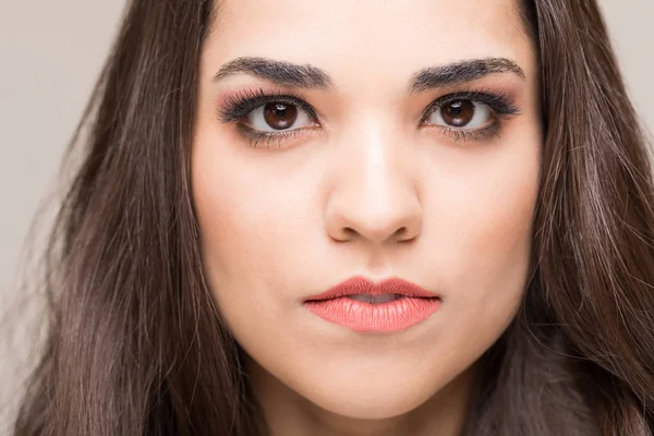 Closeup Attractive Hispanic Brunette Brown Eyes — Stock Photo, Image