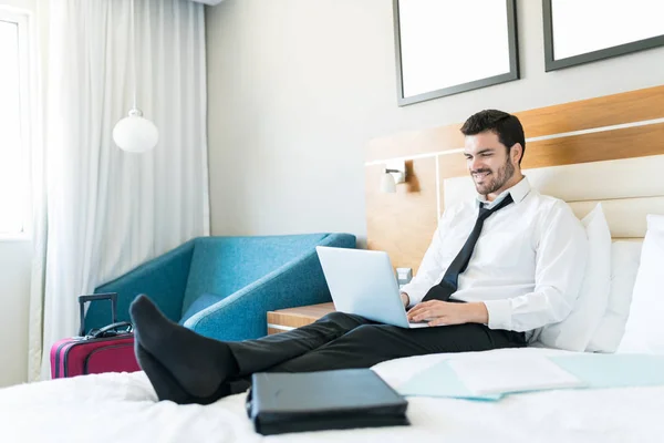 Full Length Businessman Working Laptop While Sitting Documents Bed Room — Stock Photo, Image