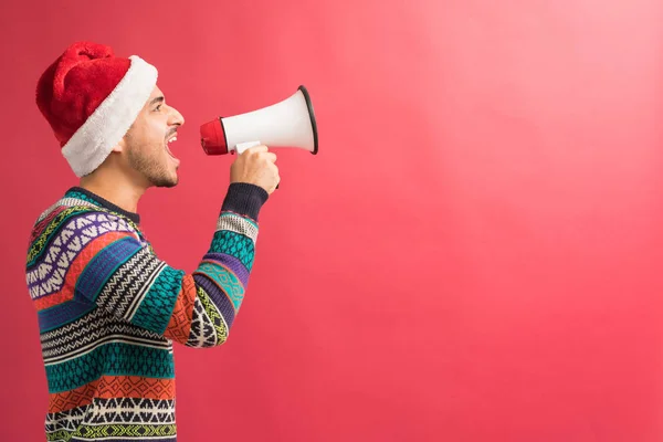 Side View Confident Young Hispanic Man Shouting Announcement Megaphone Isolated — Stock Photo, Image