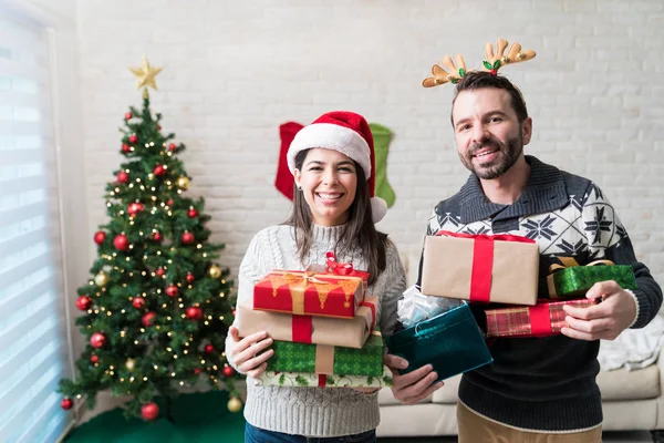 Portrait Happy Couple Gift Boxes Home Festive Season — Stock Photo, Image