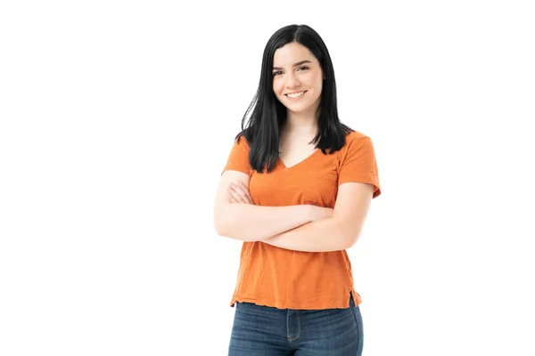 Smiling Attractive Young Woman Standing Arms Crossed White Background — Stock Photo, Image