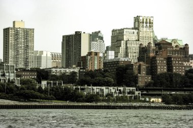 New York, ABD - 2 Eylül 2018: Gün batımında, New York ABD Brooklyn evleri