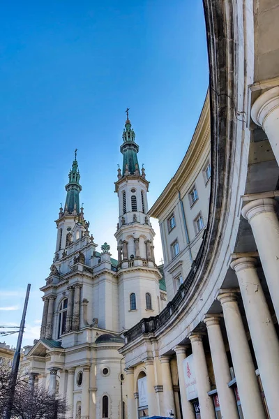 Varsovia, Polonia, 7 de marzo de 2019: Iglesia del Santo Salvador . — Foto de Stock
