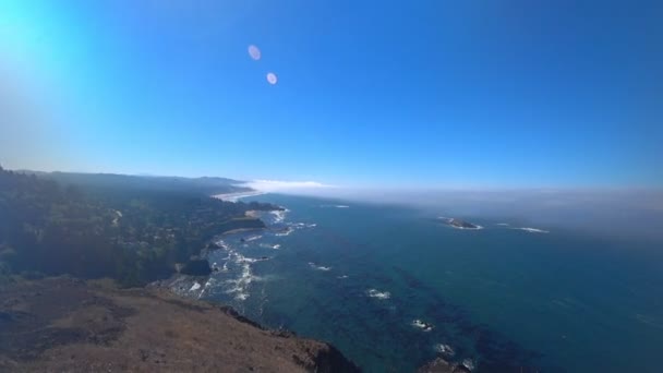 Vista Superior Costa Del Pacífico Los Estados Unidos Nubes Bajas — Vídeo de stock