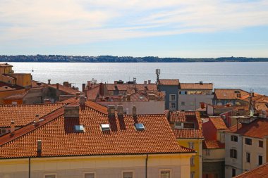 Piran ve Adriyatik Denizi 'nin güzel manzarası