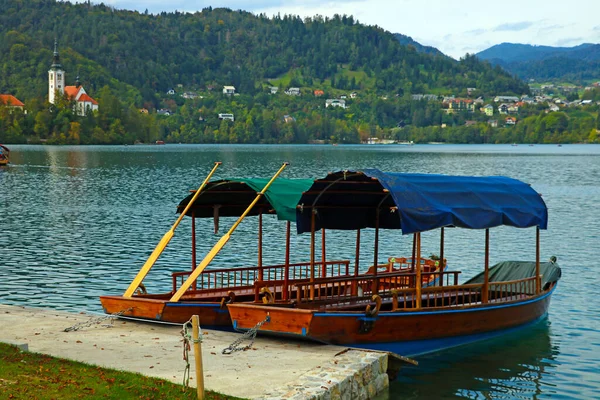 Bled Eslovénia Setembro 2019 Barcos Recreio Para Turistas — Fotografia de Stock