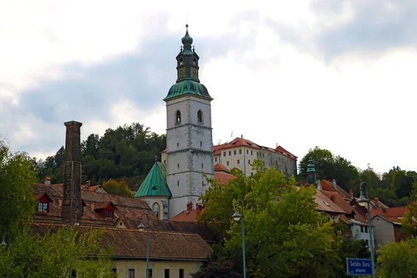 Vue Une Belle Architecture Ancienne Dans Une Petite Ville Slovénie — Photo