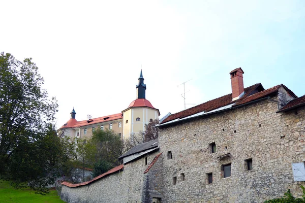 Fragment Einer Alten Steinernen Verteidigungsfestung — Stockfoto