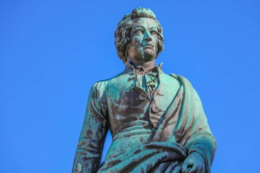 Salzburg, Avusturya - 16 Eylül 2019: Mozart Heykeli - Avusturya, Avrupa 'da Salzburg Şehri