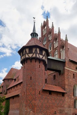 Polonya, Nogat nehir, yüksek kale ve Grand Master's Sarayı Töton Şövalyeleri Ortaçağ Karargahı'nda Malbork Castle