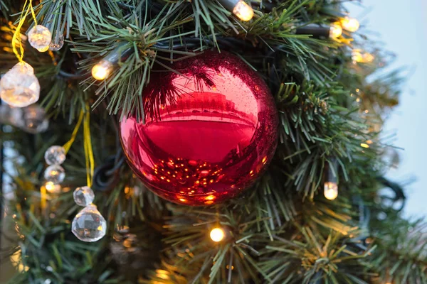 Geschmückter Weihnachtsbaum Spielzeug Weihnachtsbaum — Stockfoto