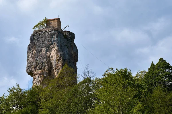 Pilar Katskhi, Mosteiro na coluna, Geórgia — Fotografia de Stock