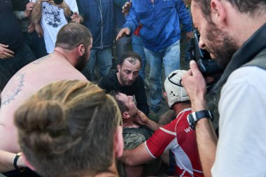 Lelo burti, Shukhuti top için Paskalya Savaşı, Gürcü Rugby
