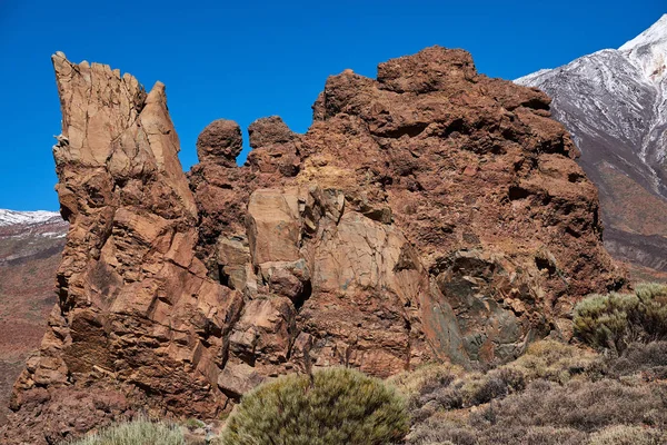 Park narodowy Teide roques de garcia w tenerife na Wyspach Kanaryjskich — Zdjęcie stockowe