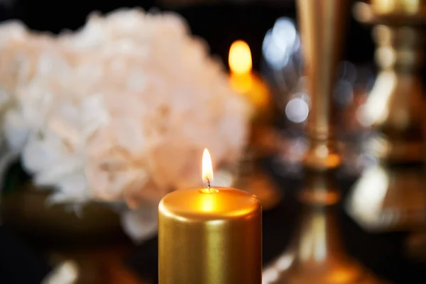 Restoranda çok güzel servis edilen bir masa..