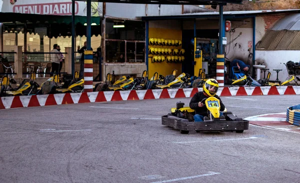 Kart Racing Bambini Karting Corse Automobilistiche Strada — Foto Stock