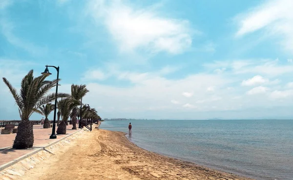 Bela vista para o mar tropical. Paisagem cênica com ilhas moutain e mar azul em Espanha — Fotografia de Stock