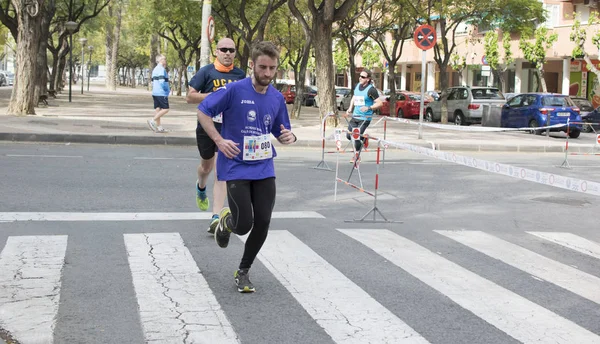 Solidaire race in Murcia, 24 maart 2019: eerste solidariteit race in de straten van Murcia in Spanje. — Stockfoto