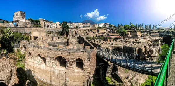 Blick auf die antiken römischen Ruinen von Herculaneum — Stockfoto