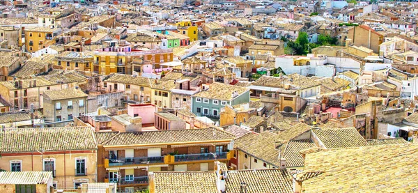 Vieille ville. Vue aérienne. Paysage urbain de Caravaca de la Cruz en Espagne . — Photo