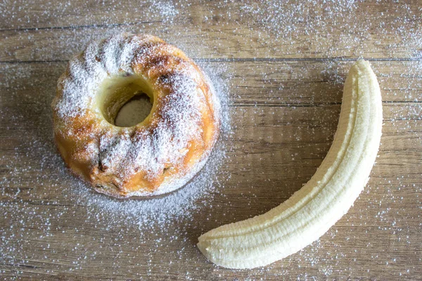 Banana Pie Sprinkled Powdered Sugar — Stock Photo, Image