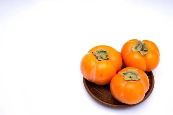 Taze olgun Trabzon hurması, Trabzon hurması. Kışın vitaminler