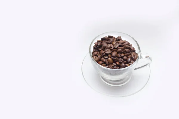 咖啡概念 杯子里的咖啡豆 — 图库照片