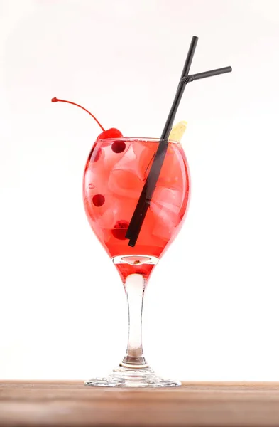 Cold Alcohol Cocktail Ice Cubes Berries — Stock Photo, Image