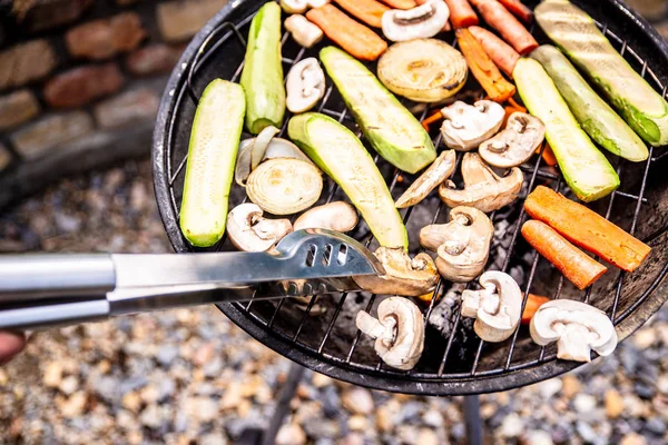 Vegan vejetaryen barbekü üst görünümü