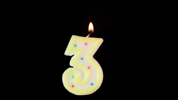 蜡蜡烛3号的形状烧伤 一个很好的除了你的生日视频 — 图库视频影像
