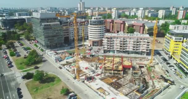 Baustelle Parken Drohnenschuss Kamera Orbit Kräne Beton Straßen — Stockvideo