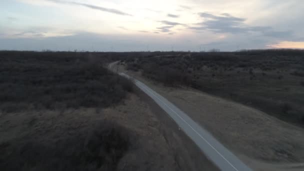 Solnedgången Flygning Över Obebott Område Platt Mark Prairie Slätten — Stockvideo