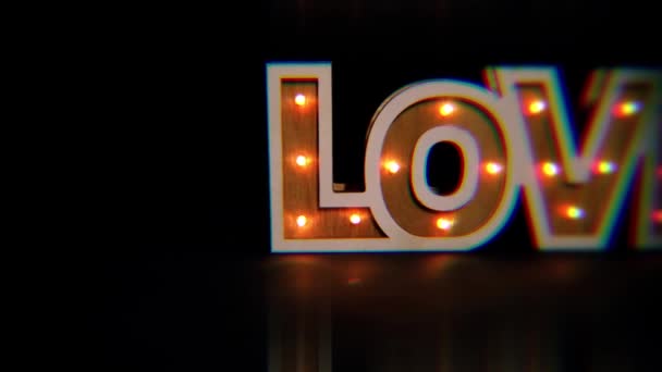 Zeichen Wort Liebe Licht Holz Und Leds — Stockvideo