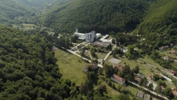 Bir Kaplıcada Otel Terk Edilmiş Modernist Mimari Havadan Drone Klasik — Stok video