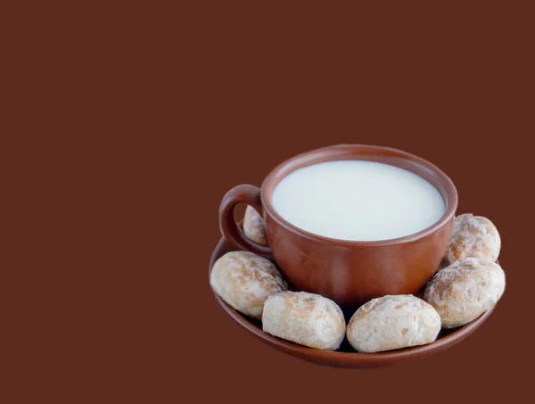 Κύπελλο Γάλα Και Βανίλια Μπισκότα Μελόψωμο Ένα Πιάτο Έννοια Τροφίμων — Φωτογραφία Αρχείου