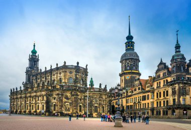muhteşem şehir Dresden Almanya'da. Avrupa tarihi merkezi ve ihtişamı.