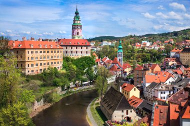 Çek Cumhuriyeti'nde Cesky Krumlov şehri. Avrupa tarihi merkezi ve ihtişamı.