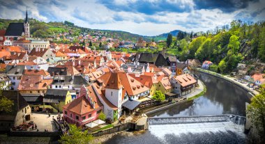 Çek Cumhuriyeti'nde Cesky Krumlov şehri. Avrupa tarihi merkezi ve ihtişamı.