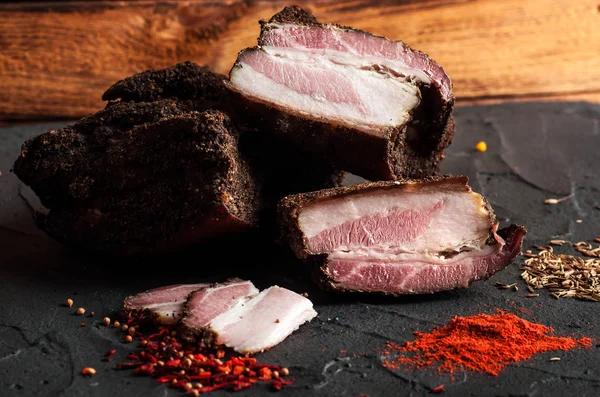 Carne Maiale Affumicata Sottile Salsicce Manzo Carne Salumi — Foto Stock