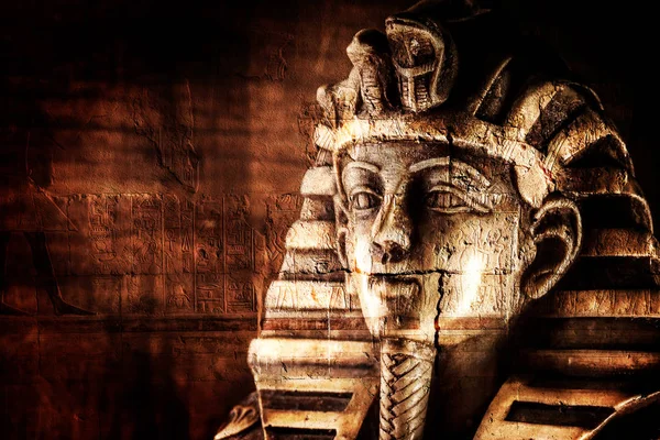 Pedra Antiga Faraó Tutankhamen Máscara — Fotografia de Stock