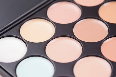 Profesyonel makyaj kapatıcı kozmetik, görüntü yakından