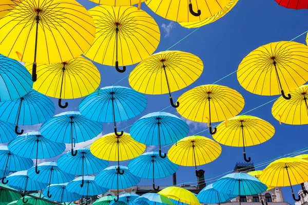 Pattern Yellow Blue Umbrellas Blue Sky — Stock Photo, Image