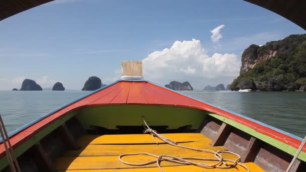 Båttur Till Tropiska Öar Från Phuket Krabi Thailand Gröna Berg — Stockvideo