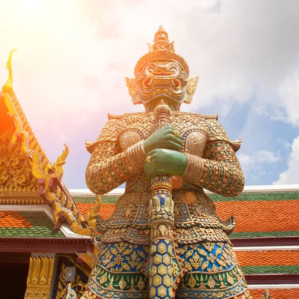 Демон Guardian Wat Phra Kaew Grand Palace Бангкок — стокове фото
